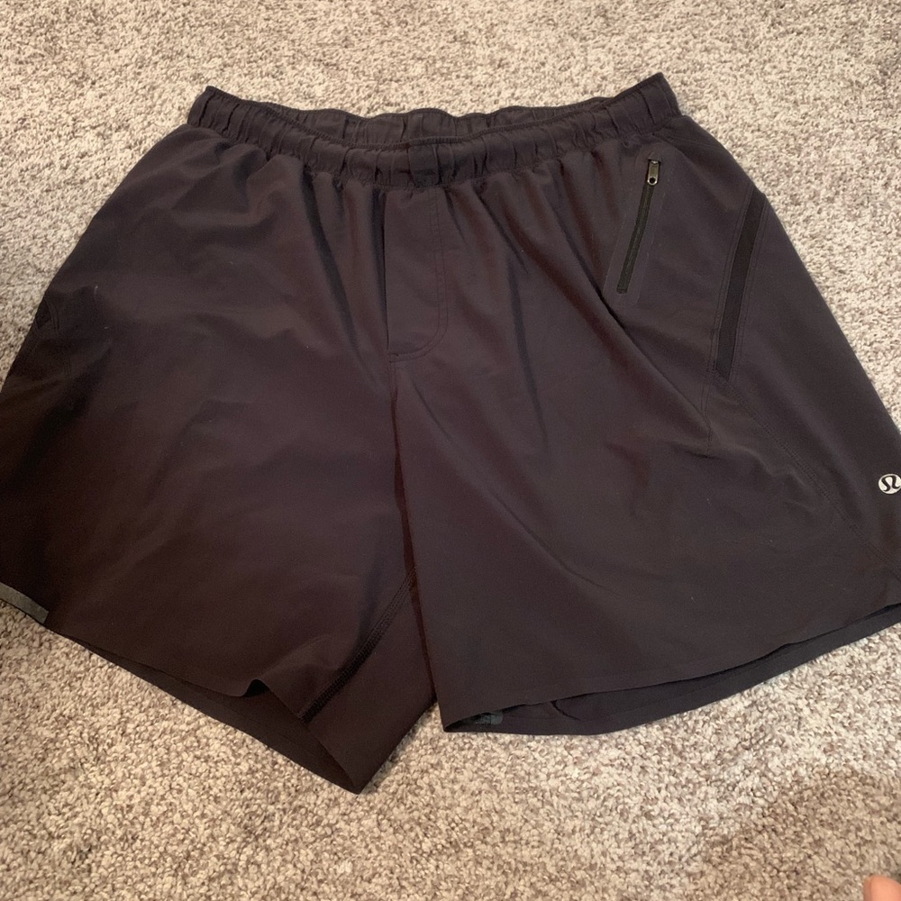Men’s Lululemon Shorts size large